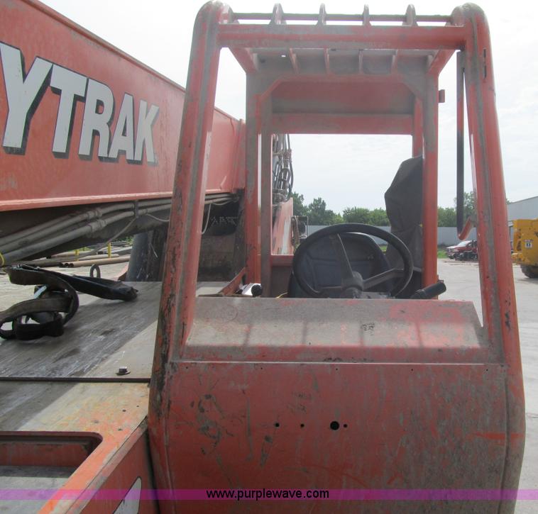image for item F3501 2005 SkyTrak 8042 telehandler
