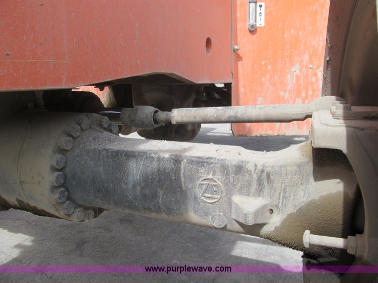 image for item F3501 2005 SkyTrak 8042 telehandler