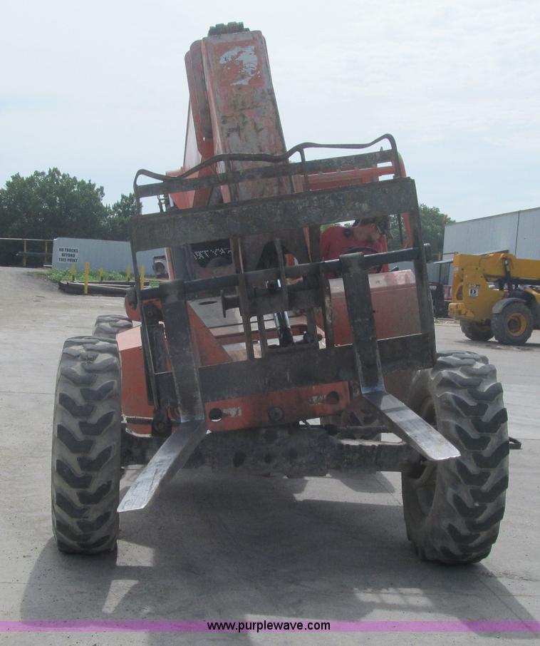 image for item F3501 2005 SkyTrak 8042 telehandler
