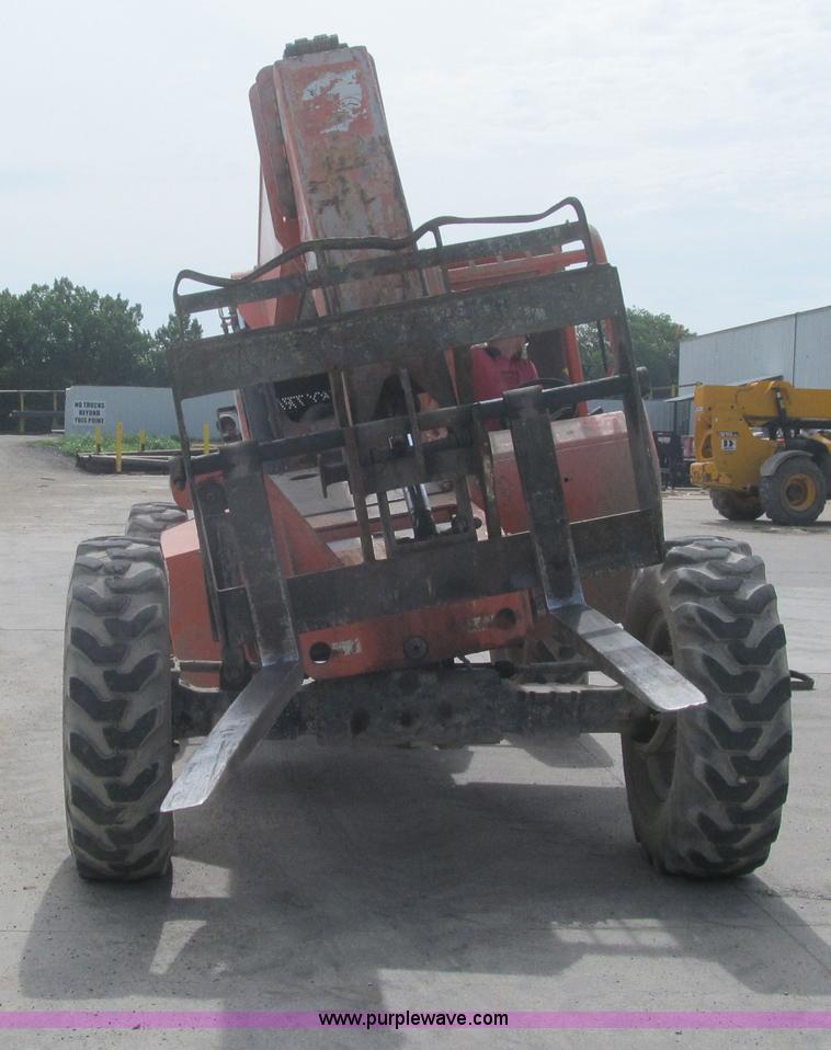 image for item F3501 2005 SkyTrak 8042 telehandler