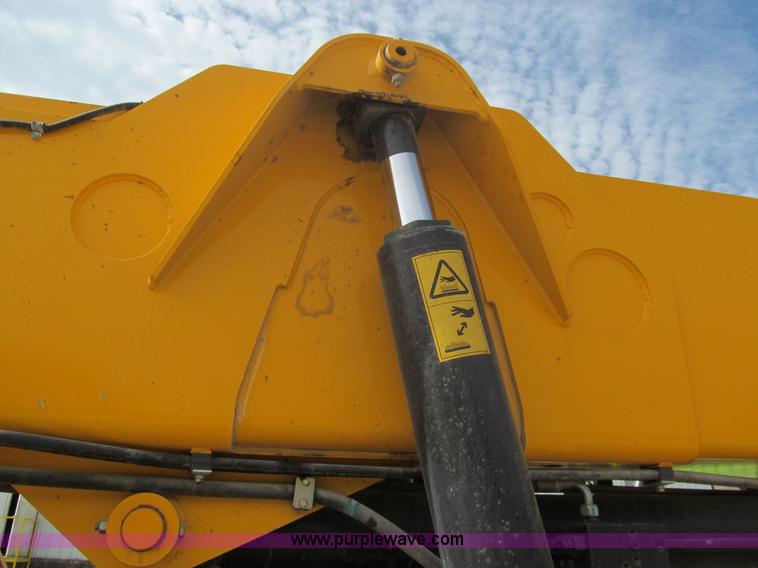 image for item F3502 2012 JCB 510-56 telehandler