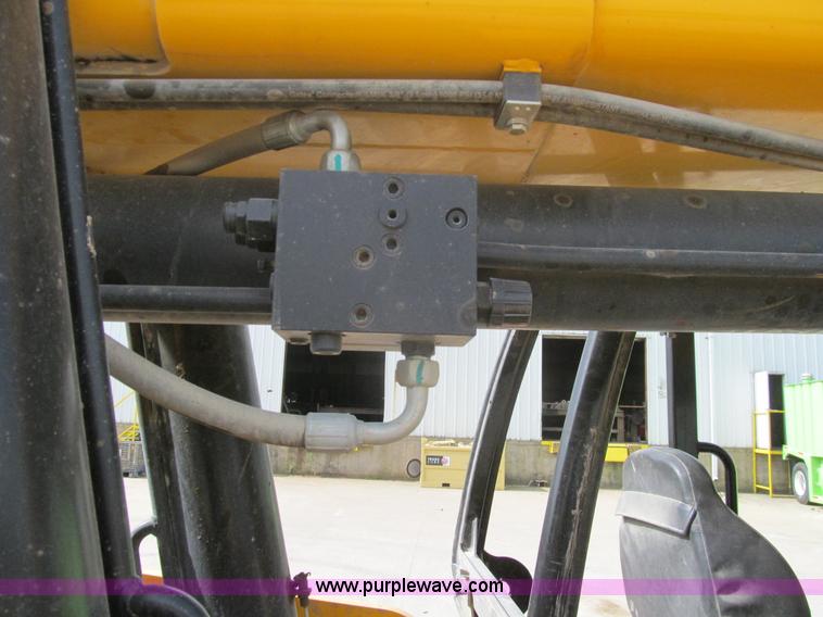 image for item F3502 2012 JCB 510-56 telehandler