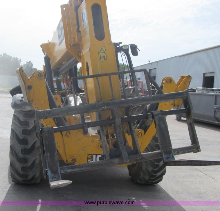 image for item F3502 2012 JCB 510-56 telehandler