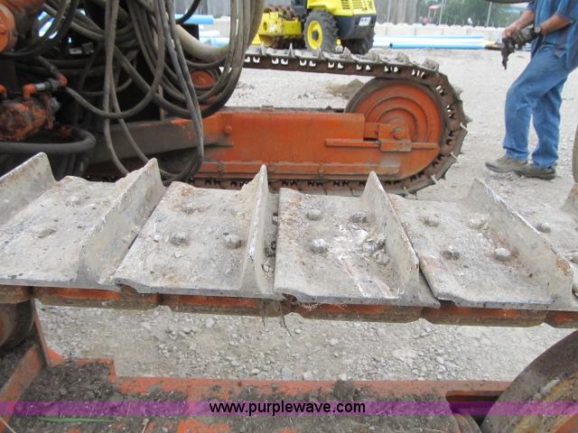 image for item F4933 Sullivan D900Q7SCE self-contained air track drill