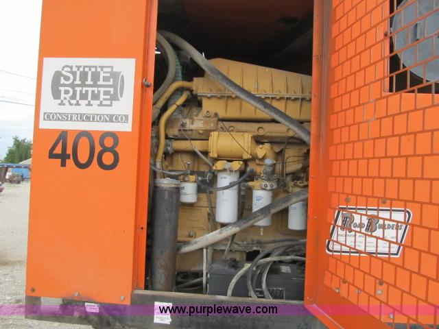 image for item F4933 Sullivan D900Q7SCE self-contained air track drill