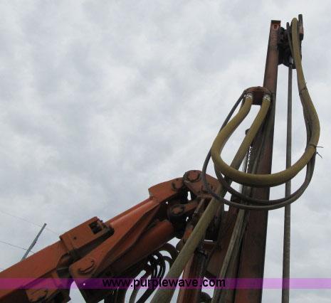 image for item F4933 Sullivan D900Q7SCE self-contained air track drill