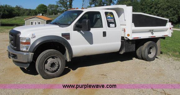 image for item F4944 2008 Ford F550 SuperCab dump bed truck