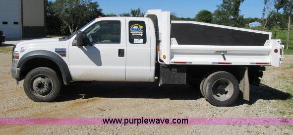 image for item F4944 2008 Ford F550 SuperCab dump bed truck