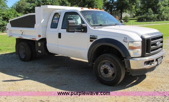 image for item F4944 2008 Ford F550 SuperCab dump bed truck