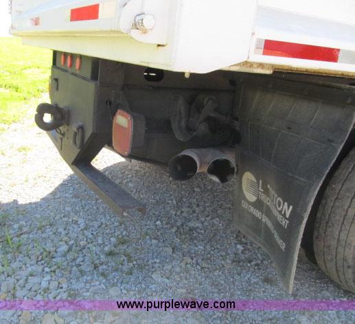 image for item F4944 2008 Ford F550 SuperCab dump bed truck