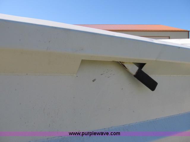 image for item F4944 2008 Ford F550 SuperCab dump bed truck