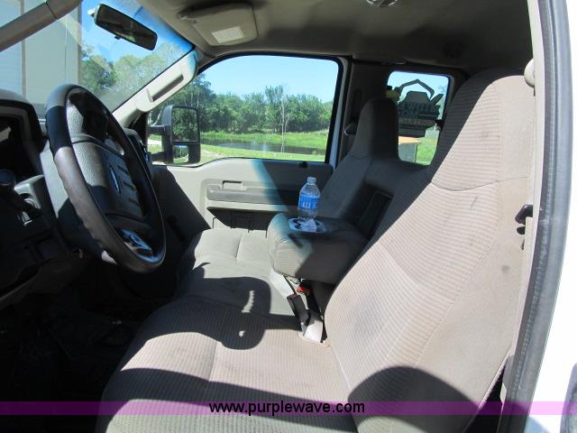 image for item F4944 2008 Ford F550 SuperCab dump bed truck