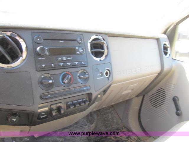 image for item F4944 2008 Ford F550 SuperCab dump bed truck