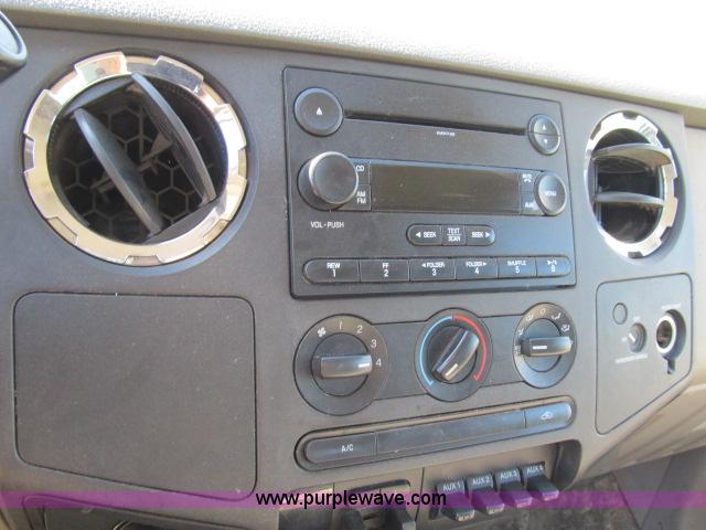 image for item F4944 2008 Ford F550 SuperCab dump bed truck