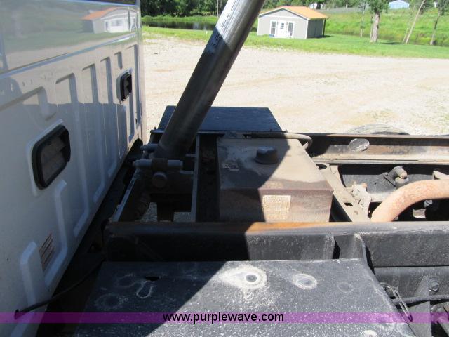 image for item F4944 2008 Ford F550 SuperCab dump bed truck