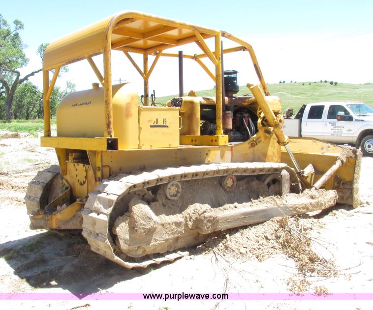image for item F7414 1966 Allis Chalmers HD16 dozer