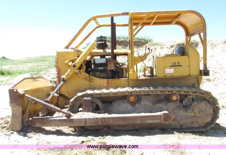 image for item F7414 1966 Allis Chalmers HD16 dozer