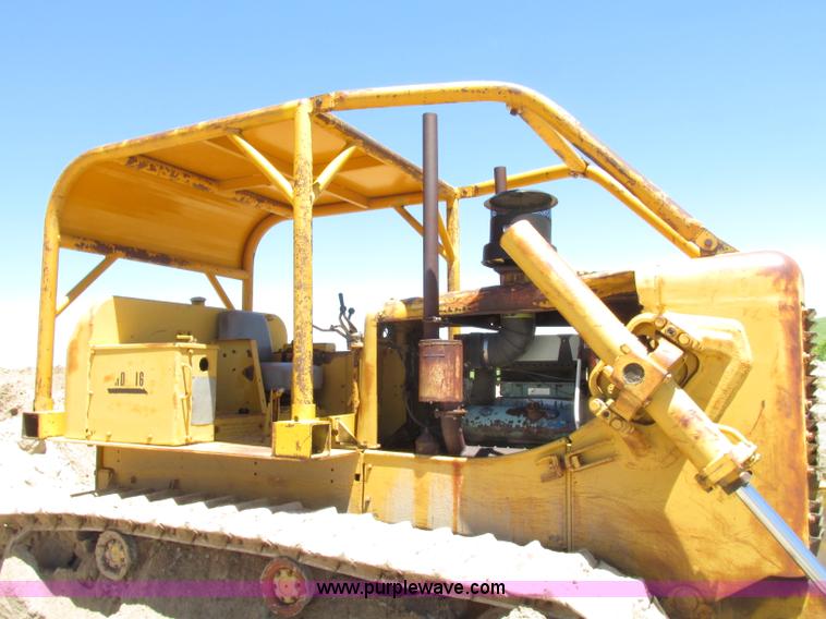 image for item F7414 1966 Allis Chalmers HD16 dozer