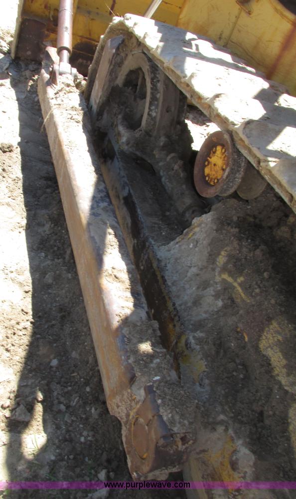 image for item F7414 1966 Allis Chalmers HD16 dozer