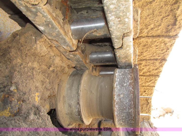 image for item F7414 1966 Allis Chalmers HD16 dozer