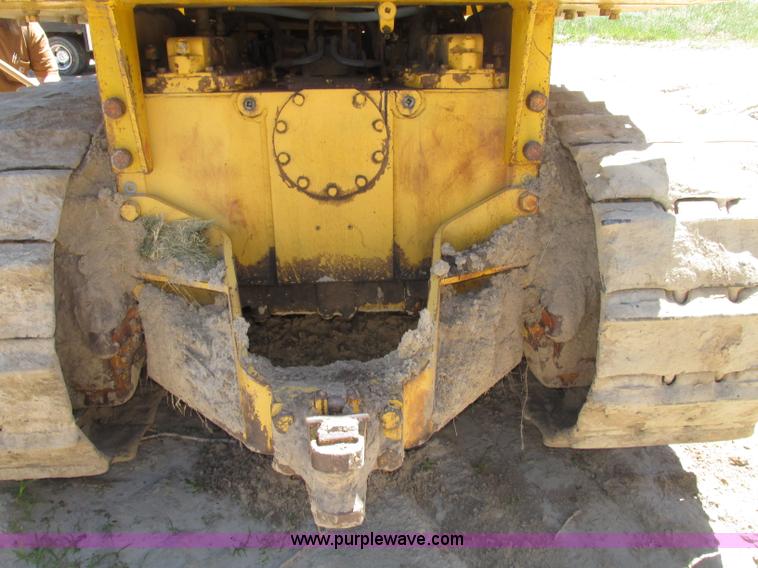 image for item F7414 1966 Allis Chalmers HD16 dozer