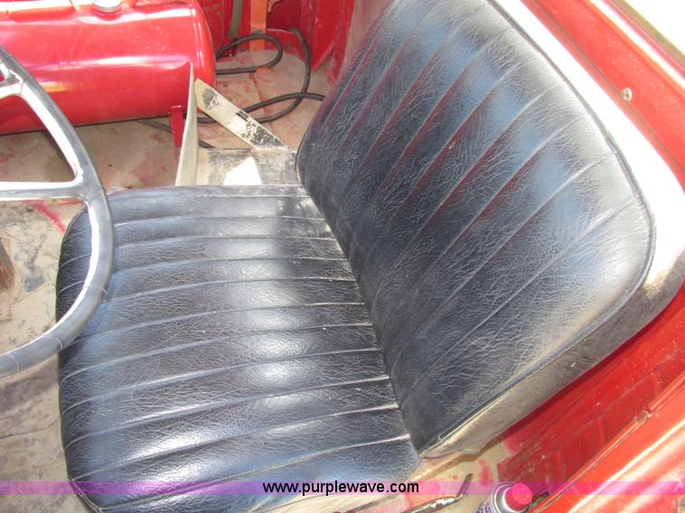 image for item F7415 1965 International M623CBE water truck