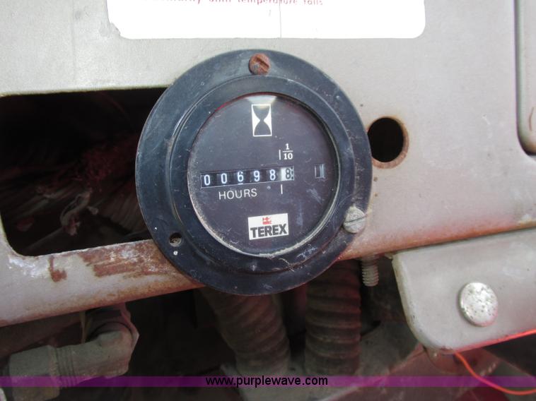 image for item F7415 1965 International M623CBE water truck