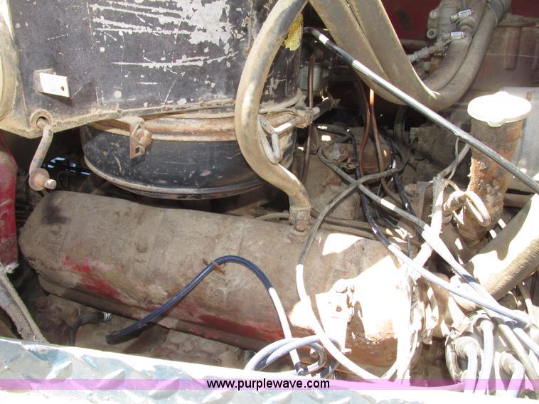 image for item F7415 1965 International M623CBE water truck