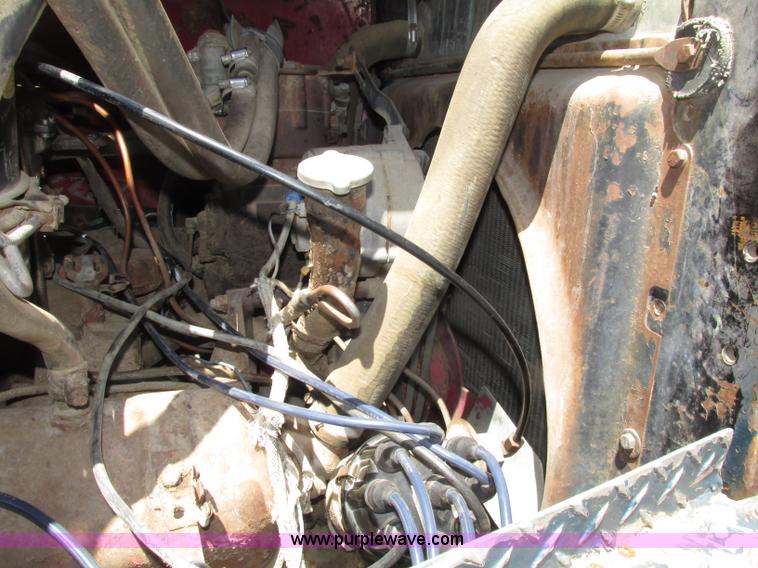 image for item F7415 1965 International M623CBE water truck