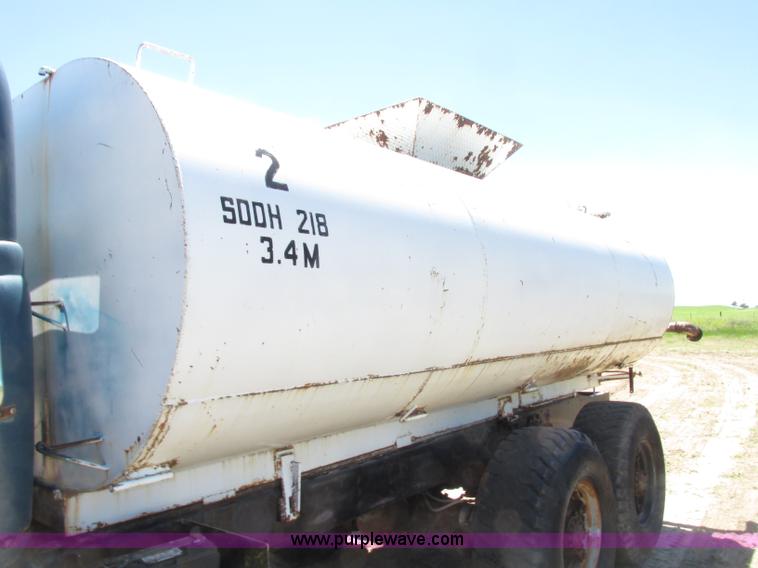 image for item F7415 1965 International M623CBE water truck