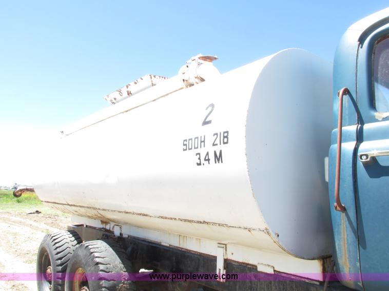 image for item F7415 1965 International M623CBE water truck