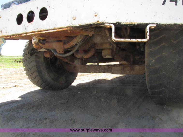 image for item F7415 1965 International M623CBE water truck