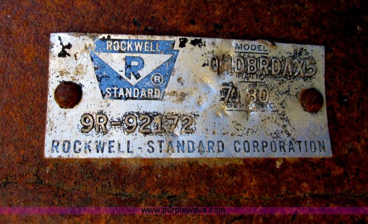 image for item F7415 1965 International M623CBE water truck