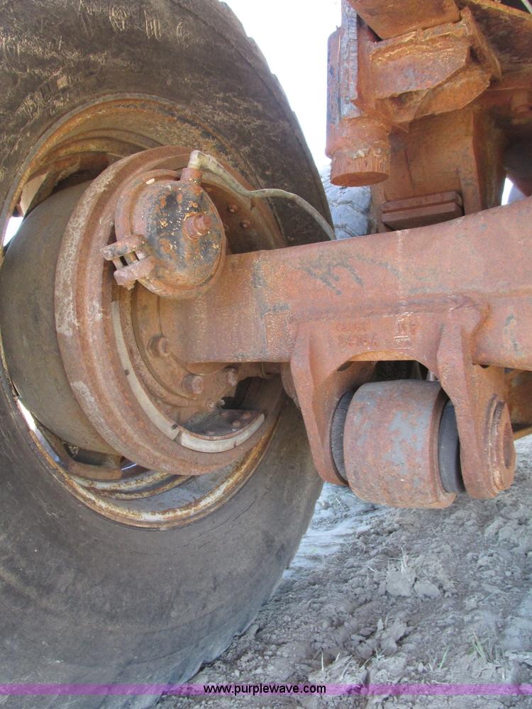 image for item F7415 1965 International M623CBE water truck