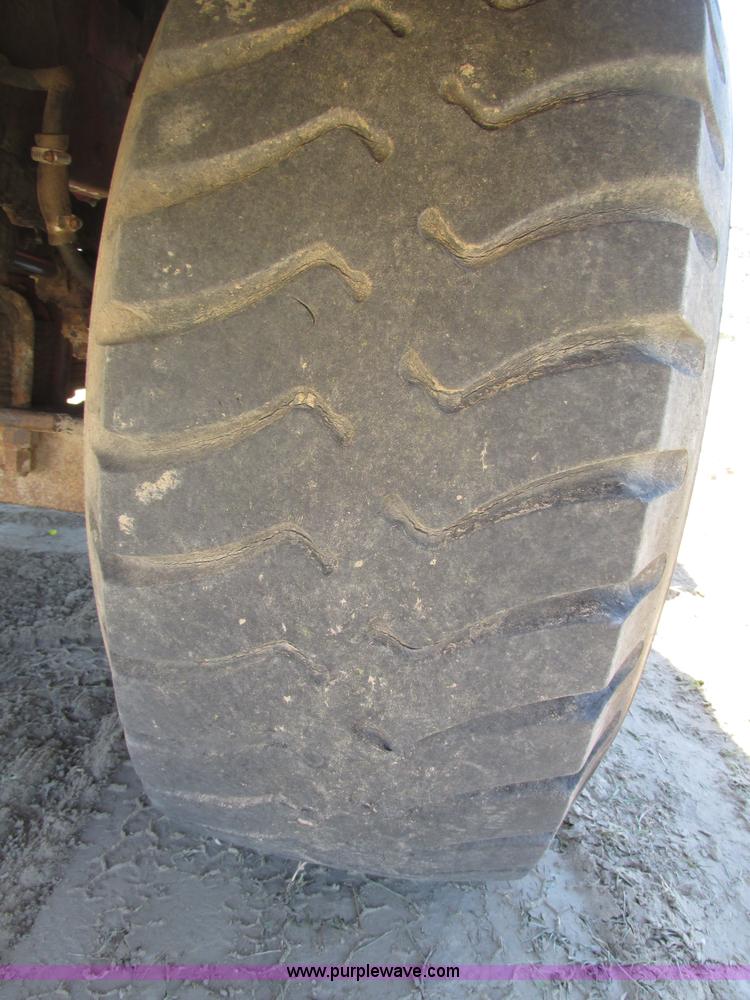 image for item F7415 1965 International M623CBE water truck