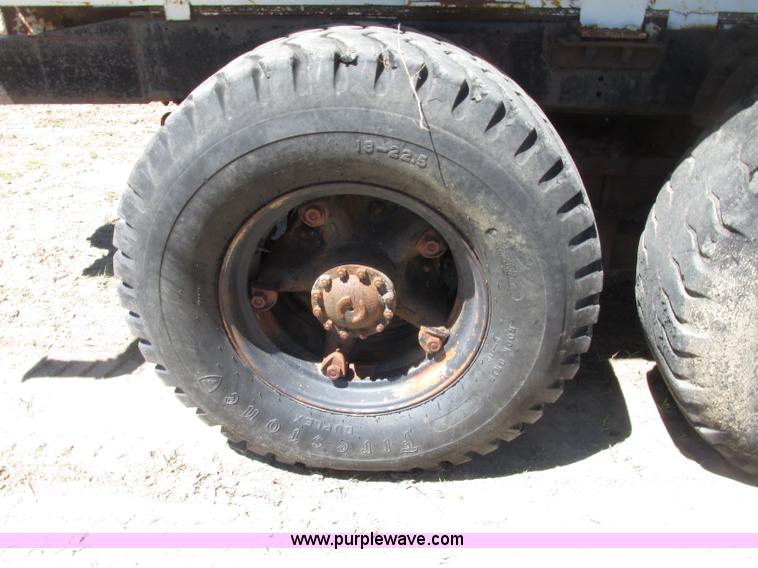 image for item F7415 1965 International M623CBE water truck