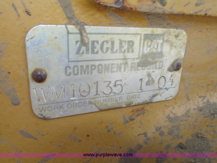 image for item F7433 1996 Caterpillar D6R LGP dozer