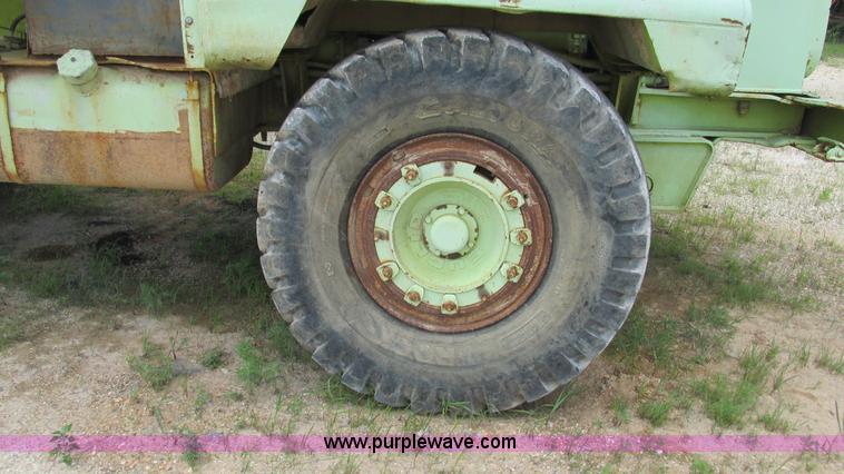 image for item G9264 1975 Euclid 207FD articulated haul truck