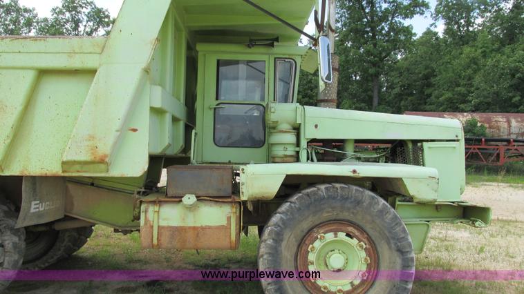 image for item G9264 1975 Euclid 207FD articulated haul truck
