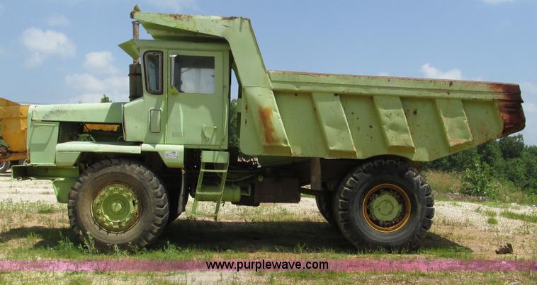 image for item G9264 1975 Euclid 207FD articulated haul truck