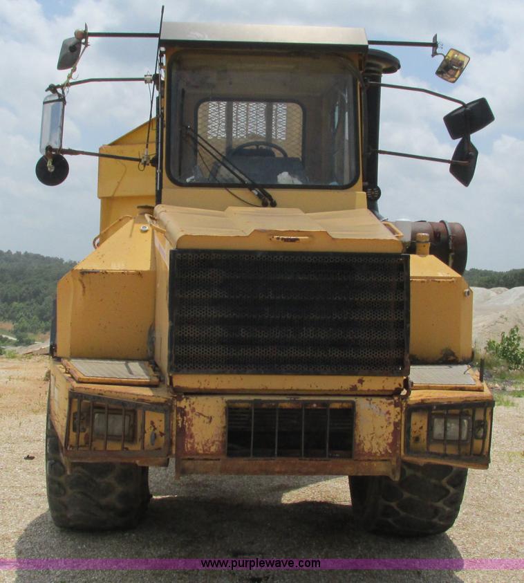 image for item G9265 1995 Moxy MT30R S-3 articulated haul truck