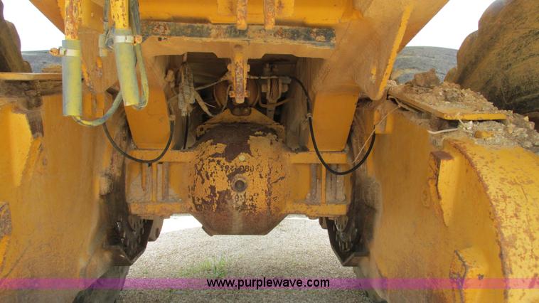 image for item G9265 1995 Moxy MT30R S-3 articulated haul truck