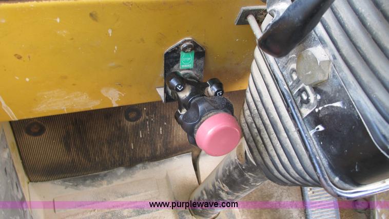 image for item G9265 1995 Moxy MT30R S-3 articulated haul truck