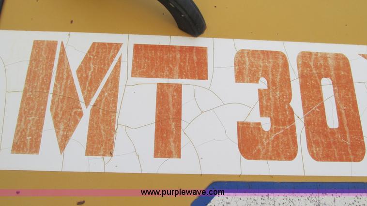 image for item G9265 1995 Moxy MT30R S-3 articulated haul truck