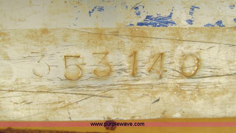 image for item G9265 1995 Moxy MT30R S-3 articulated haul truck