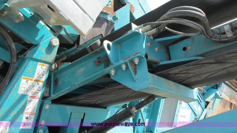 image for item G9266 2008 Powerscreen Chieftain 1700 mobile screen