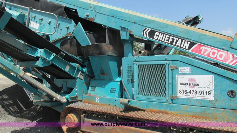 image for item G9266 2008 Powerscreen Chieftain 1700 mobile screen