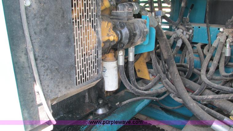 image for item G9266 2008 Powerscreen Chieftain 1700 mobile screen