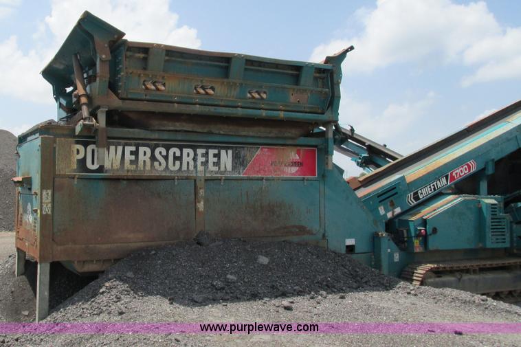 image for item G9266 2008 Powerscreen Chieftain 1700 mobile screen