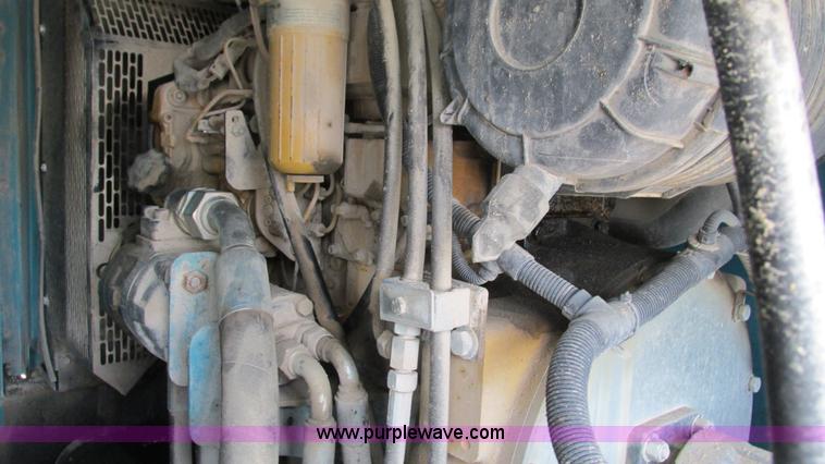 image for item G9266 2008 Powerscreen Chieftain 1700 mobile screen